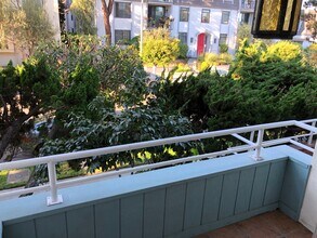 8148 Redlands St in Los Angeles, CA - Building Photo - Building Photo