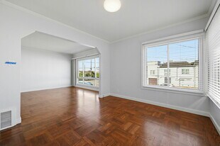 4439 Kirkham St in San Francisco, CA - Building Photo