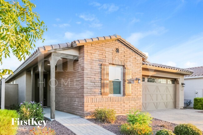 19748 W Devonshire Ave in Litchfield Park, AZ - Building Photo - Building Photo