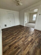 512 E Hillcrest Ave in New Castle, PA - Building Photo - Building Photo