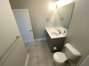 140 Jennings Ave-Unit -304 in Knoxville, TN - Building Photo - Building Photo