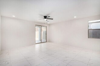 6970 W Gwen St in Phoenix, AZ - Building Photo - Building Photo