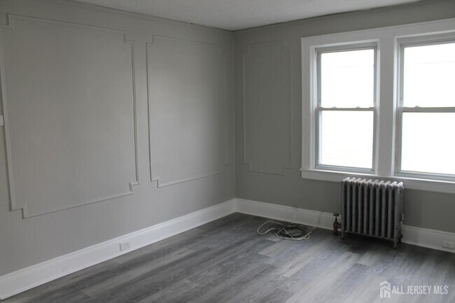 67 Edgar St in Carteret, NJ - Building Photo - Building Photo