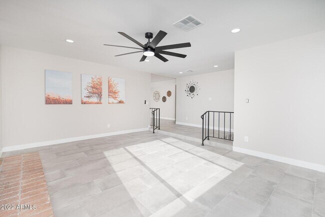 9209 N 48th Dr in Glendale, AZ - Foto de edificio - Building Photo