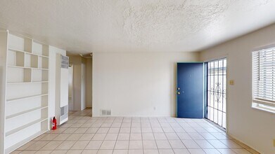 3410 Thaxton Ave SE in Albuquerque, NM - Building Photo - Building Photo