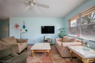 520 97th Ave N in Naples, FL - Building Photo - Building Photo