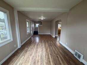 2138 East Ave in Akron, OH - Building Photo - Building Photo