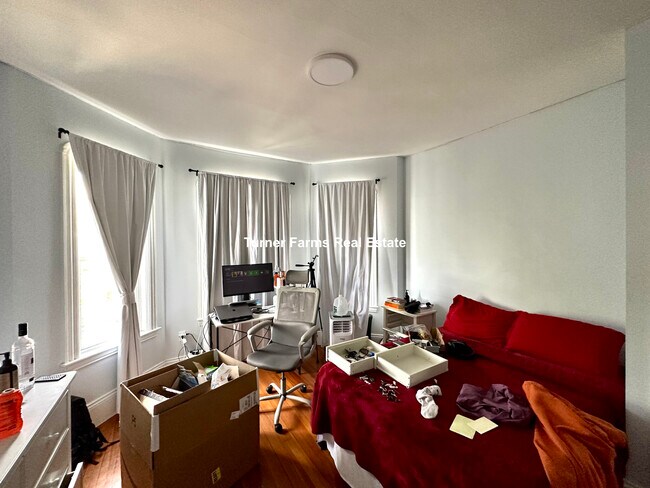 785 Columbia Rd, Unit 3