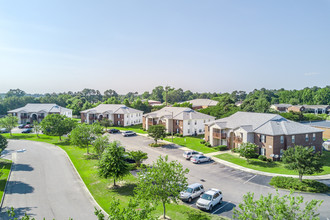 Barrett Place Apartments in Greenville, NC - Building Photo - Building Photo