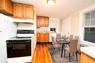 32 Sheppard Ave in Braintree, MA - Building Photo - Building Photo