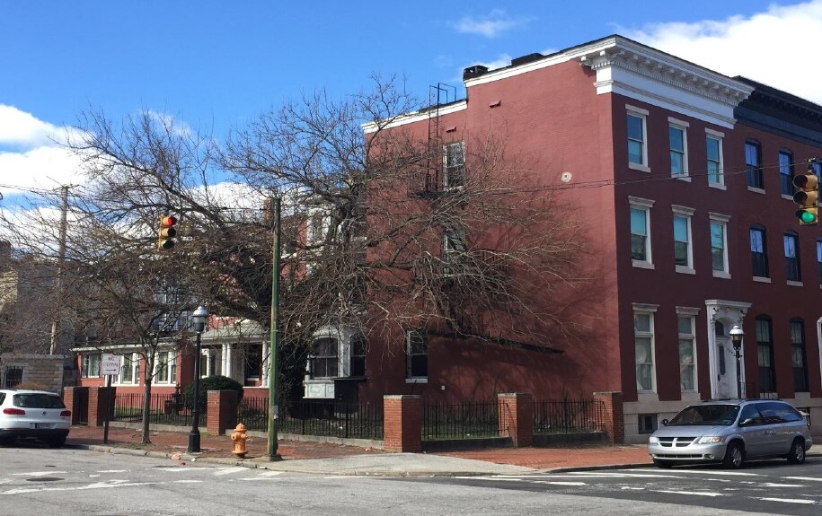 1400-1402 Madison Ave in Baltimore, MD - Foto de edificio