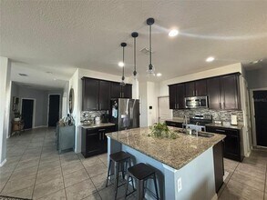 1000 Vicenza St in St. Cloud, FL - Building Photo - Building Photo