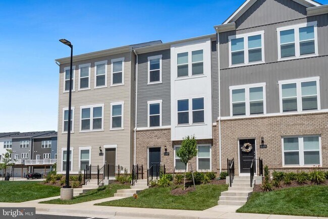 property at 15027 Jaxton Sq Ln
