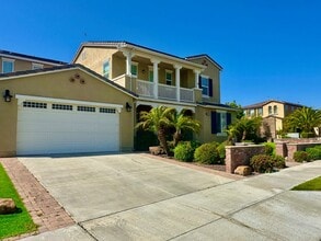10554 Wood Duck Dr in San Diego, CA - Building Photo - Building Photo