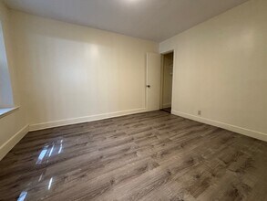 69 Myrtle St, Unit 1 in Boston, MA - Building Photo - Building Photo