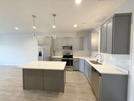 Valley View Townhomes in Fargo, ND - Building Photo