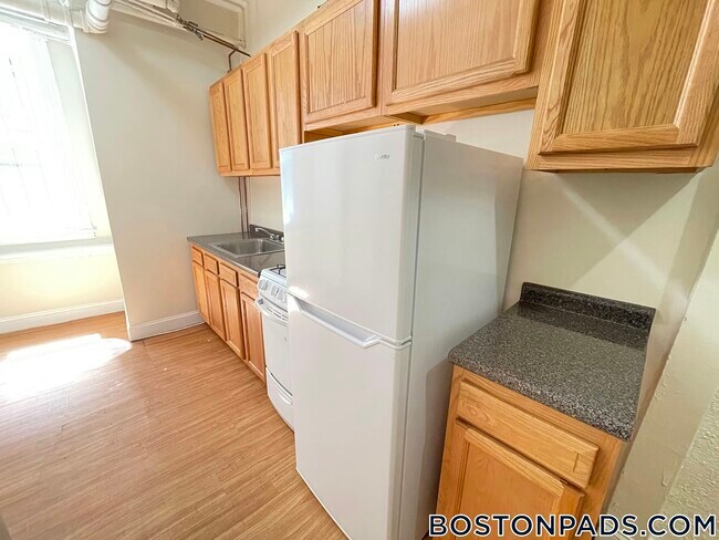1185 Boylston St in Boston, MA - Building Photo - Building Photo