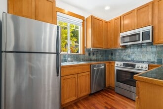 9167 23rd Ave NE in Seattle, WA - Building Photo - Building Photo