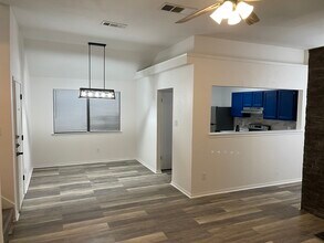 1904 Dickens Dr in Killeen, TX - Building Photo - Building Photo