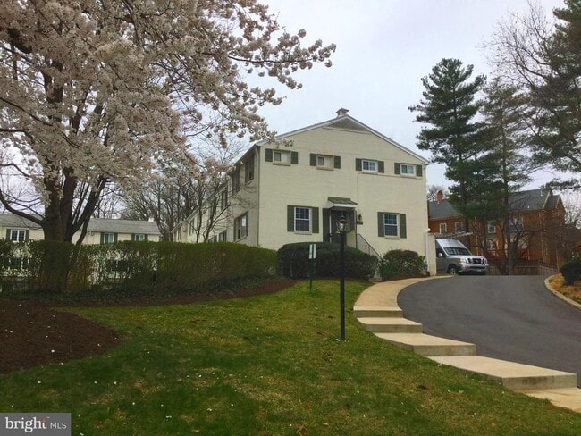 property at 5358 Pooks Hill Rd