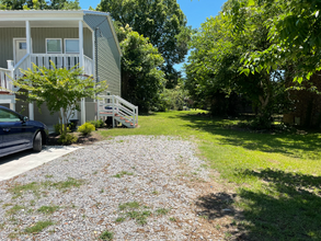 223 W 5th St-Unit -B in Washington, NC - Building Photo - Building Photo