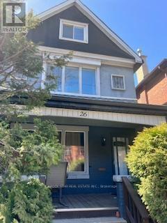 property at 26-26 Wentworth St S