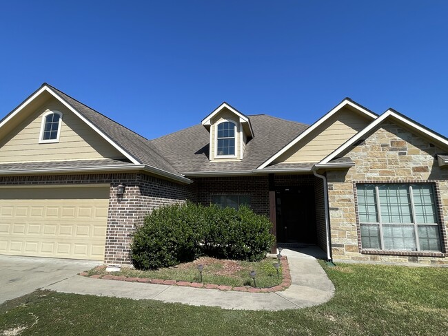 property at 175 Westfield Loop