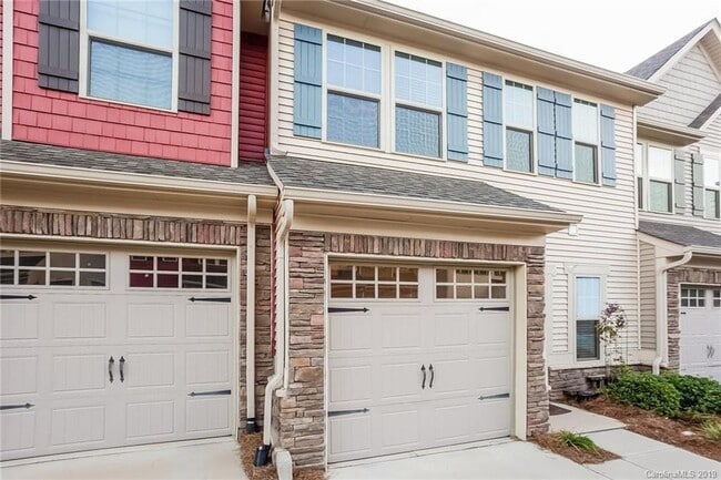 11122 J. C. Murray Dr NW in Concord, NC - Foto de edificio - Building Photo