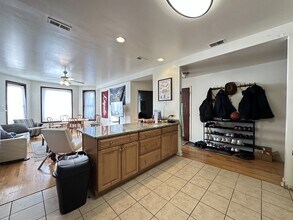 6711 N Sheridan Rd in Chicago, IL - Building Photo - Building Photo