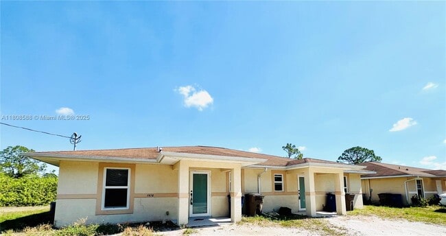 property at 1414 W 12th St