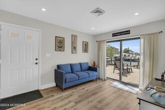 26 S Spinnaker Dr in Little Egg Harbor Township, NJ - Building Photo - Building Photo