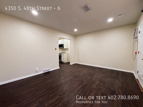 4350 S 48th St in Lincoln, NE - Building Photo - Building Photo