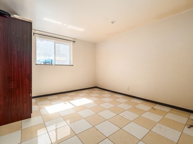 5632 11th Ave NE in Seattle, WA - Building Photo - Building Photo