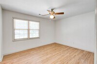 47 Princeton Rd photo'