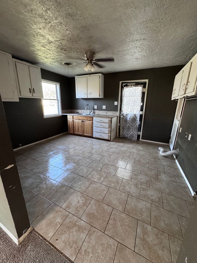 property at 1200 S Morse Ave
