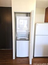 739 Hausten St in Honolulu, HI - Building Photo - Building Photo