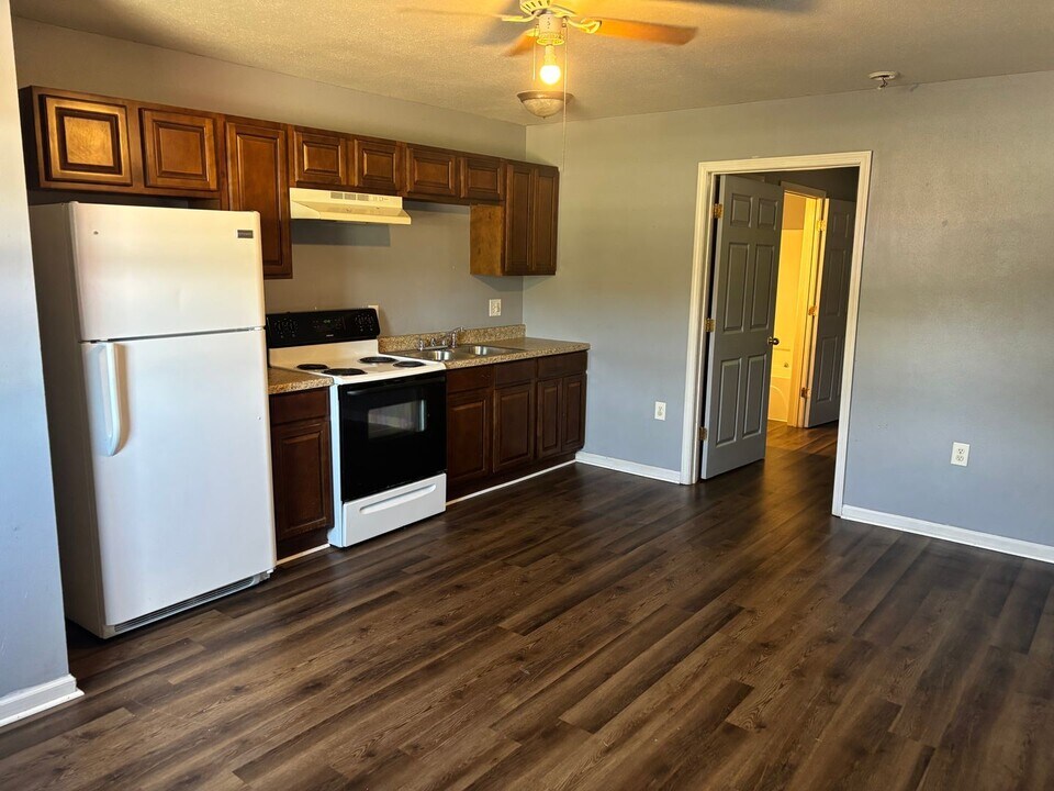 900 AR-367 in Judsonia, AR - Building Photo