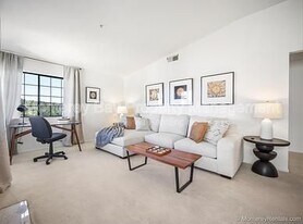 612 Pheasant Ridge Rd in Del Rey Oaks, CA - Building Photo