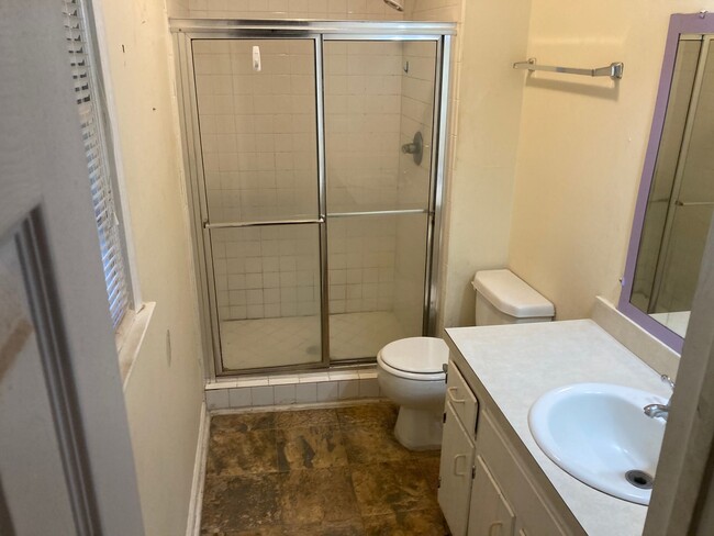 property at 110 W Wedgewood Cir