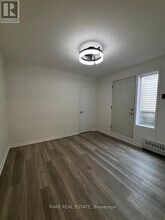 265 Augusta Ave in Toronto, ON - Building Photo - Building Photo