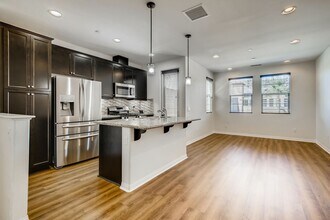 5065 Waterview Way in Oceanside, CA - Building Photo - Building Photo