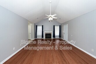 7856 High Maple Cir in North Charleston, SC - Building Photo - Building Photo
