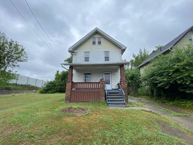 property at 580 Inman St
