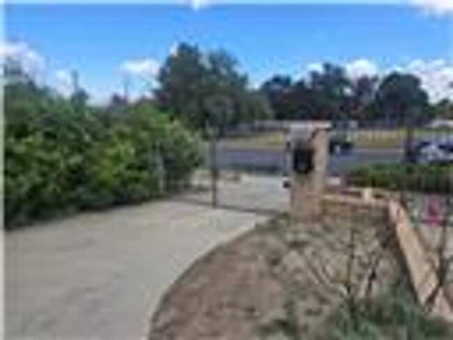 1214 Mulberry Ln in Corona, CA - Building Photo - Building Photo