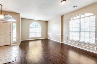 5005 Stonecrest Dr in McKinney, TX - Building Photo - Building Photo
