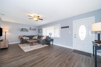 814 Malone Dr in Orlando, FL - Building Photo - Building Photo