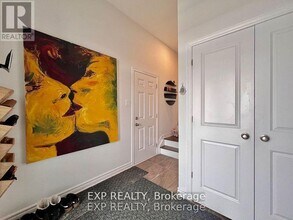 926 Brian Good Ave in Ottawa, ON - Building Photo - Building Photo