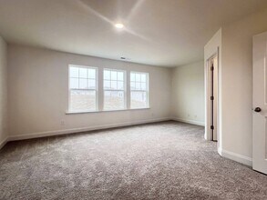 4959 Caddis Bnd in Raleigh, NC - Building Photo - Building Photo