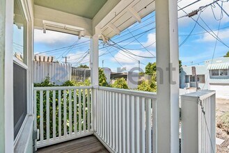 3226 Star Ave in Oakland, CA - Building Photo - Building Photo