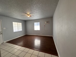 3687 Pioneer Dr in Riverside, CA - Foto de edificio - Building Photo